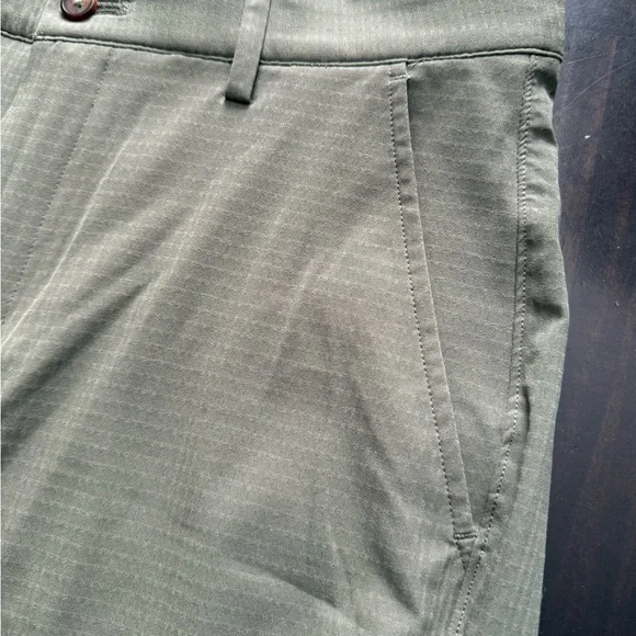 Stretch Short Olive Stretch Shorts Size 30 - Picture 5 of 7